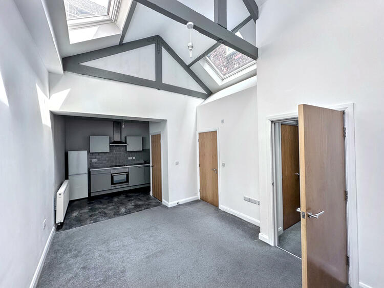 Apartment in Sheffield image 3
