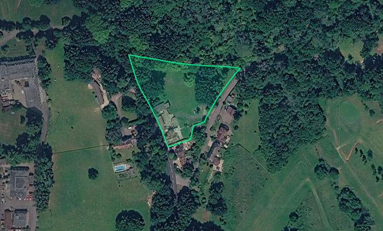 Detached House in Arundel image 2