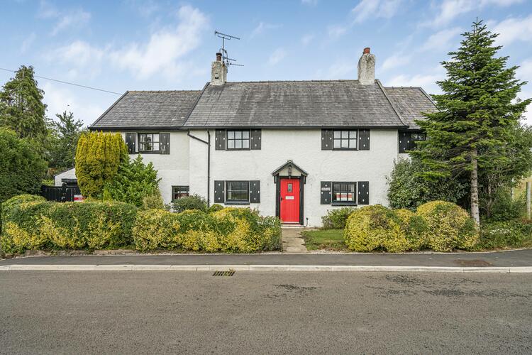 Detached House in Poulton-Le-Fylde
