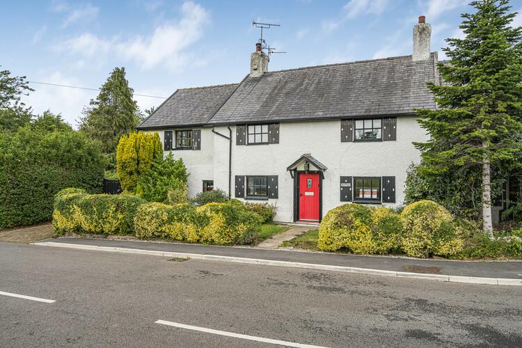 Detached House in Poulton-Le-Fylde image 3