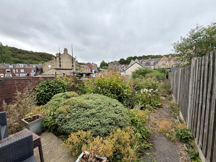 End of Terrace House in Sheffield image 4