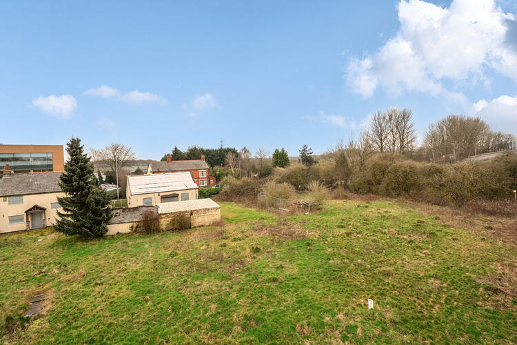 Detached House in Runcorn