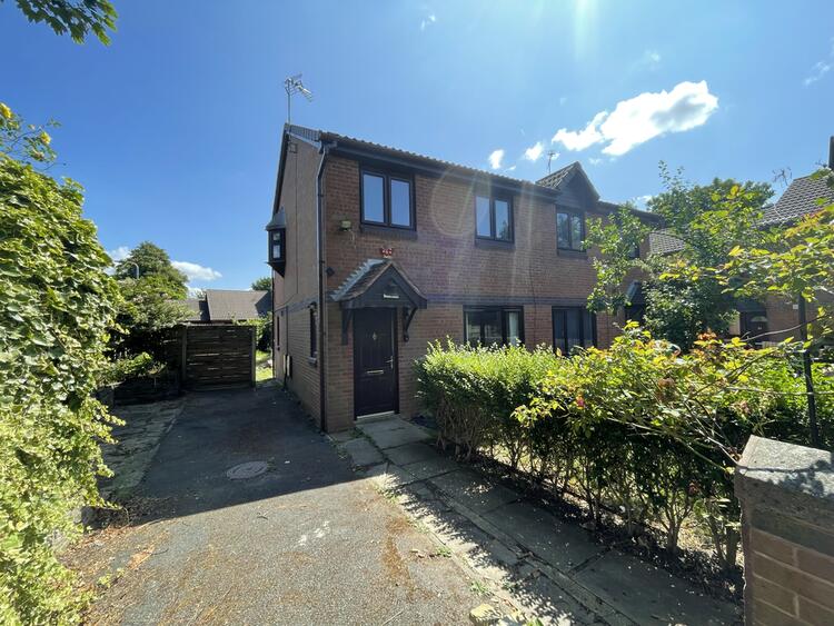 Semi-detached House in Bradford