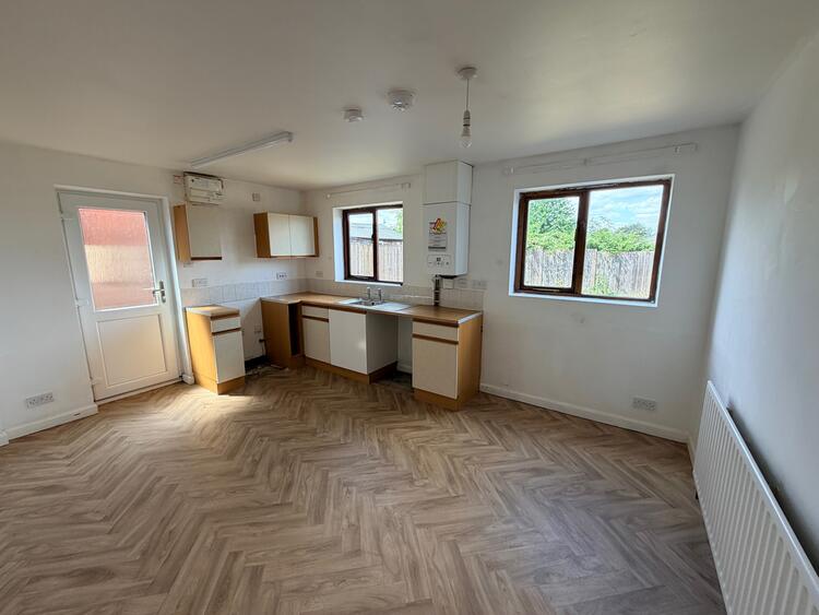 Semi-detached House in Lincoln image 3