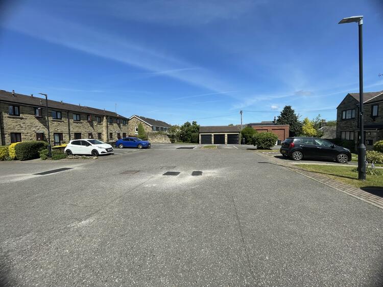 Commercial Property in Leeds image 4