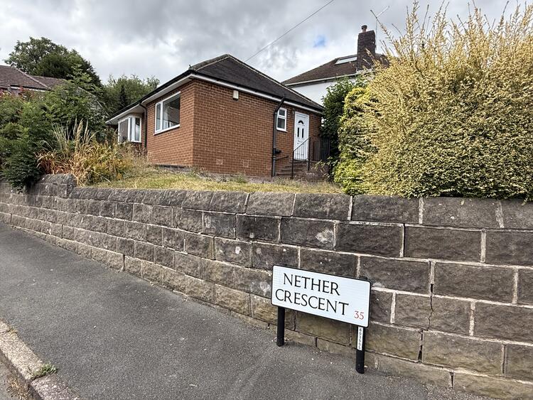 Bungalow in Sheffield image 2