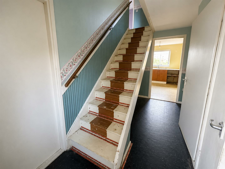 Terraced House in Nottingham image 3