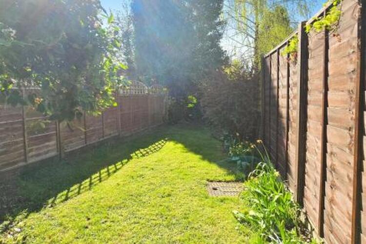 15 The Green, Mickleover, Derby DE3 0DE