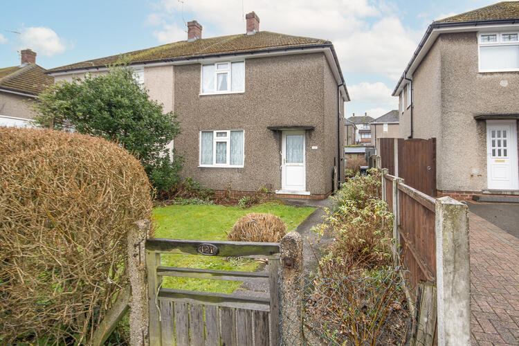 Semi-detached House in Derby