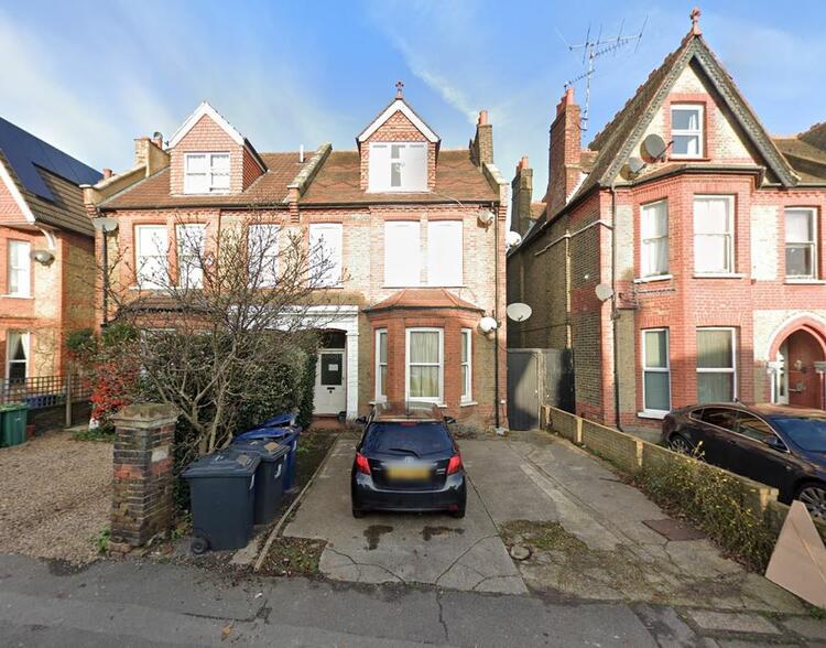 Studio Flat in London
