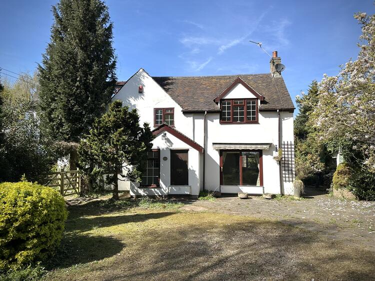 Semi-detached House in Derby