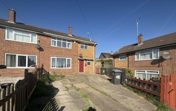 Semi-detached House in Nottingham