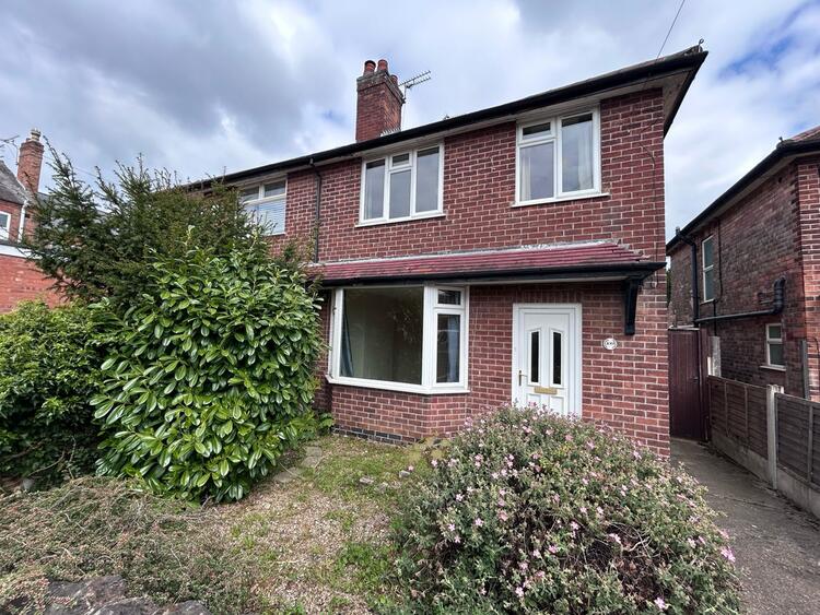 Semi-detached House in Nottingham