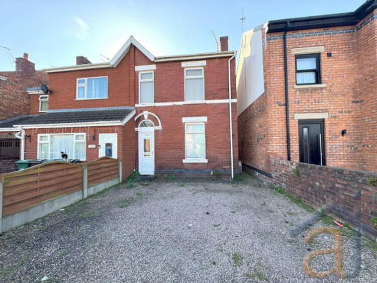 Semi-detached House in Southport
