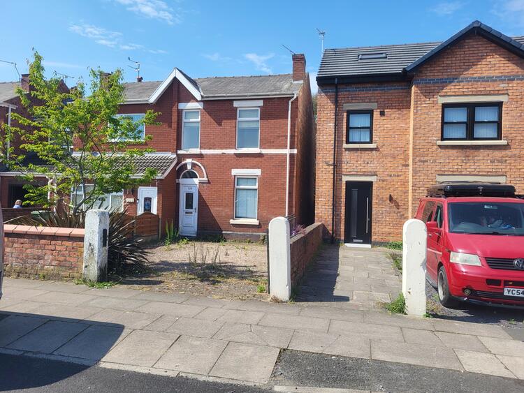 Semi-detached House in Southport