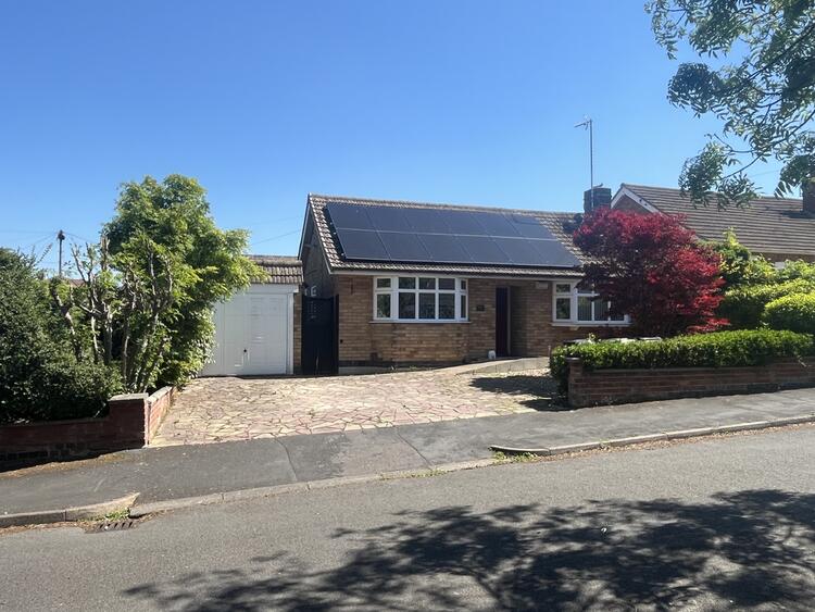 Detached Bungalow in Leicester
