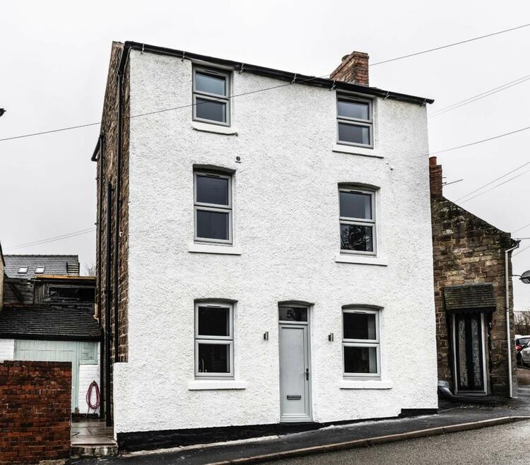 Detached House in Belper