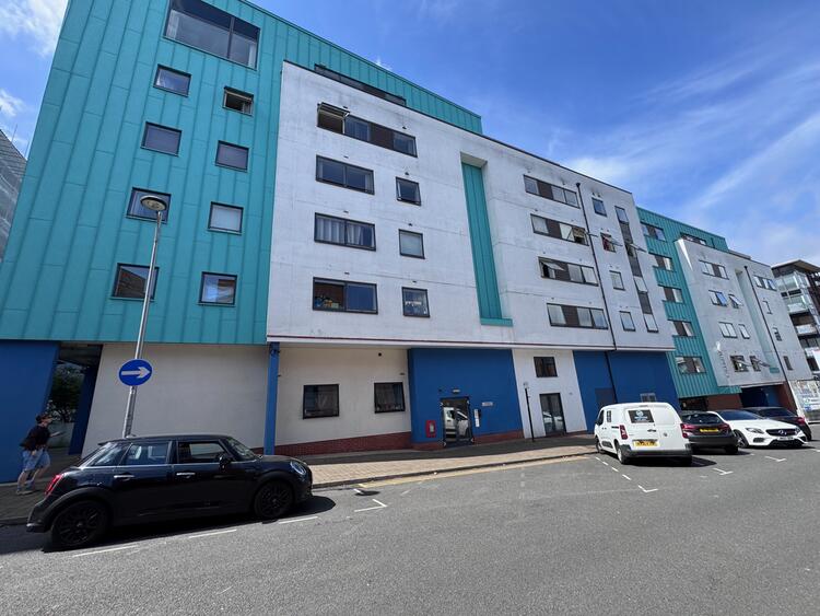 Studio Flat in Birmingham