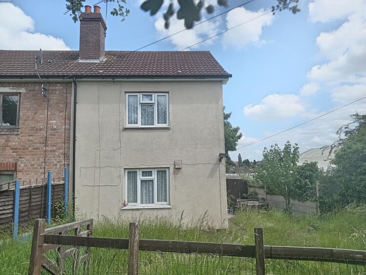 Semi-detached House in Redditch