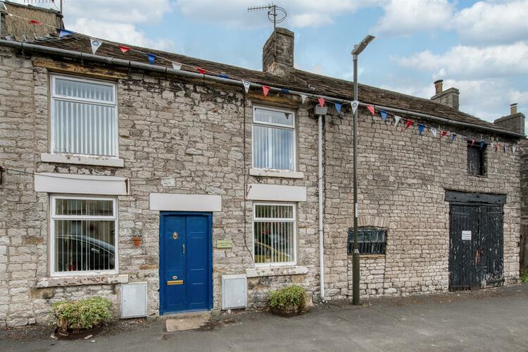 Terraced House in Tideswell