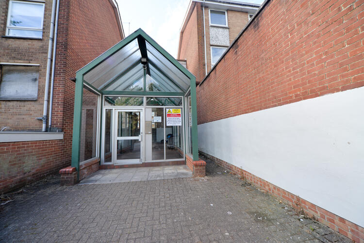 Studio Flat in Derby