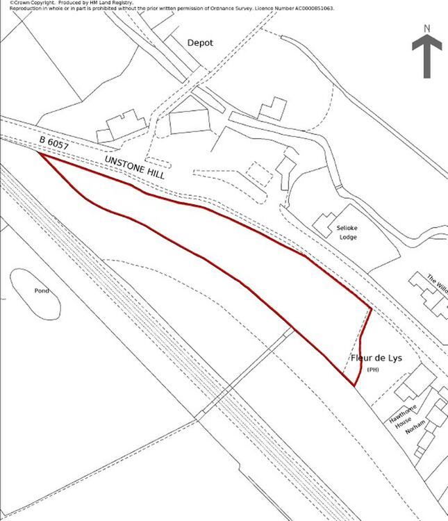 Land in Dronfield
