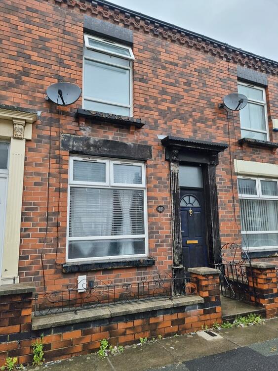 Terraced House in Bolton