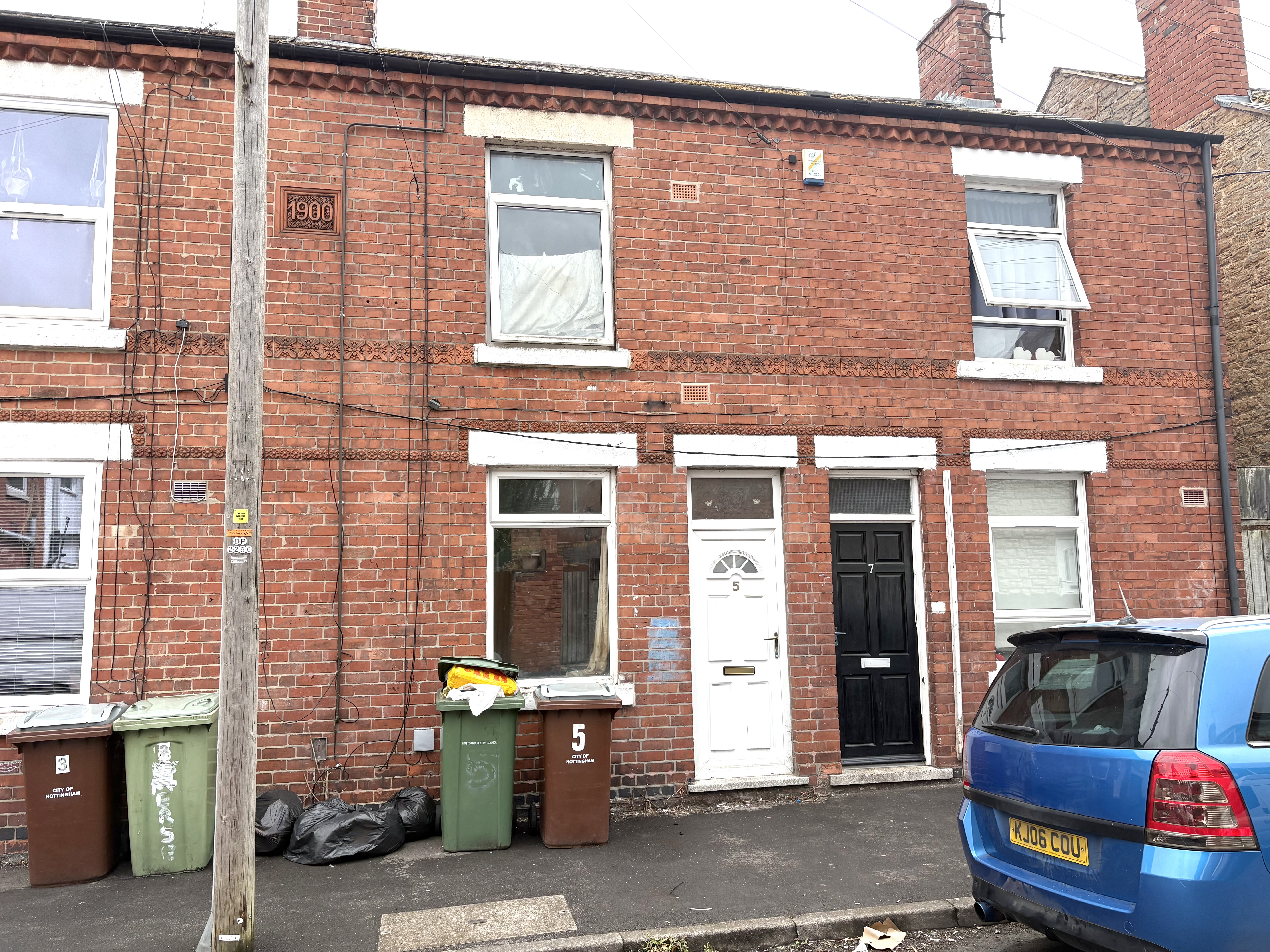 Terraced House
