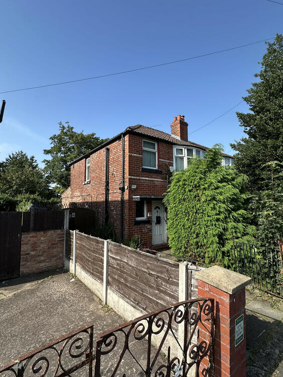 Semi-detached House in Manchester