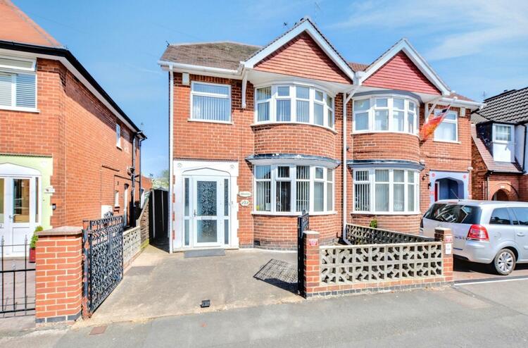 Semi-detached House in Nottingham
