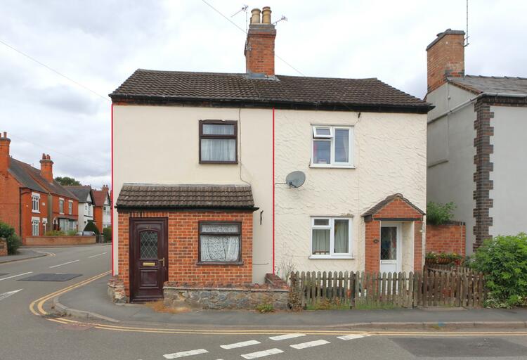 Semi-detached House in Ashby-De-La-Zouch