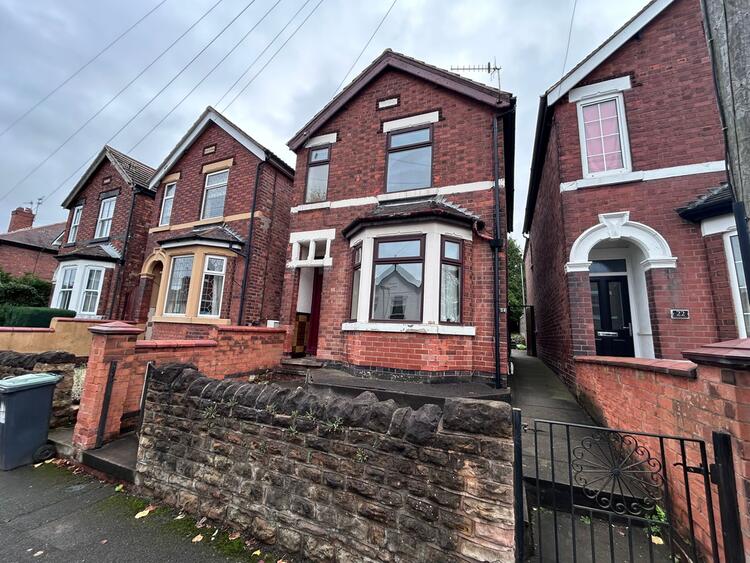 Detached House in Nottingham