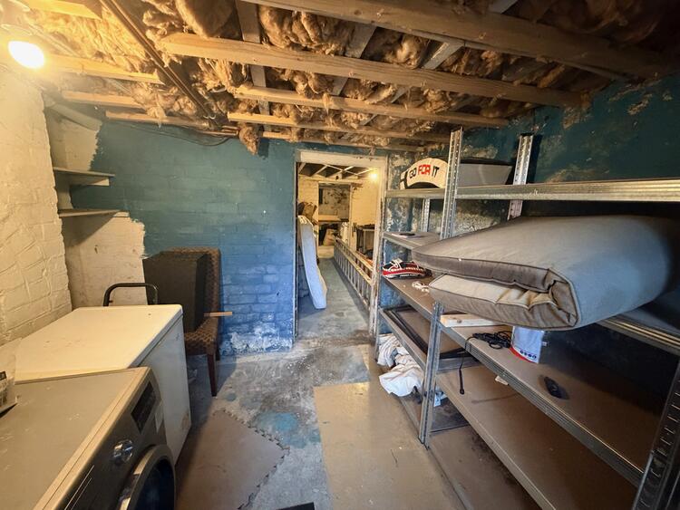 155 Park Road, Barnsley S70 1YL