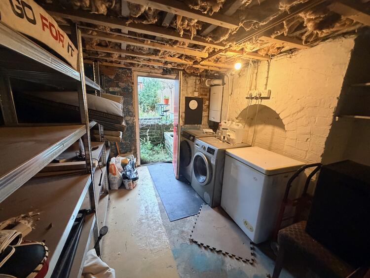 155 Park Road, Barnsley S70 1YL