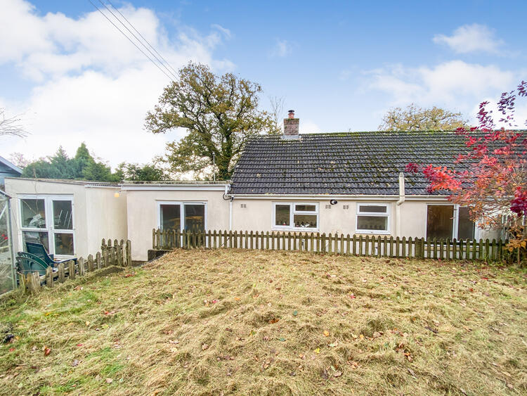 36 Lon Hywel, Whitland SA34 0BE