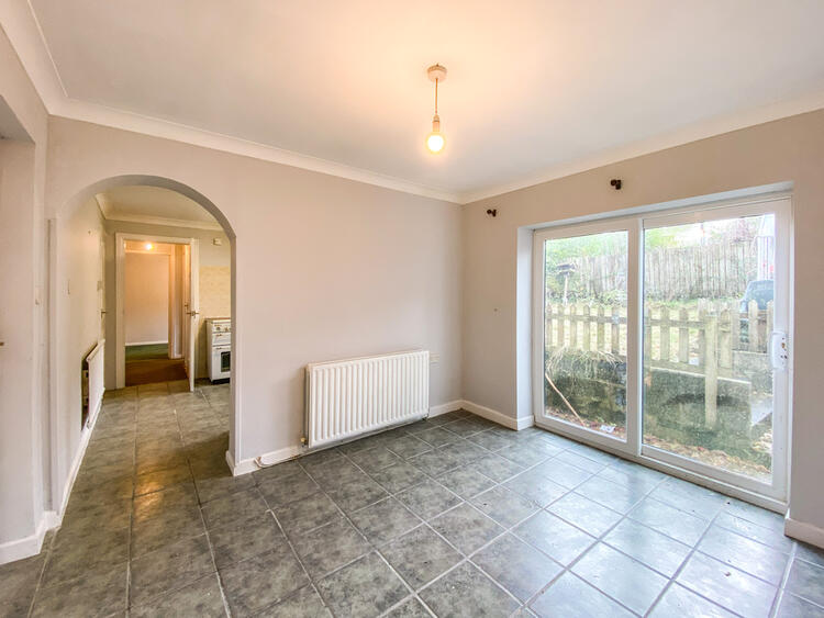 36 Lon Hywel, Whitland SA34 0BE