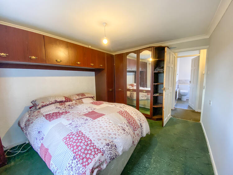 36 Lon Hywel, Whitland SA34 0BE