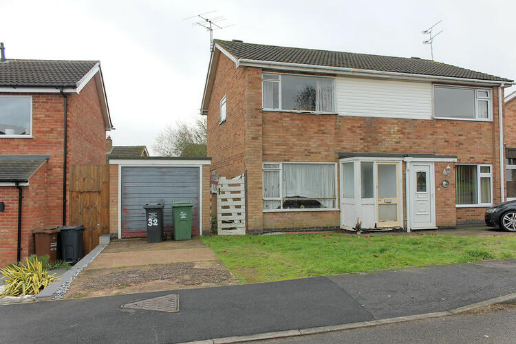 Semi-detached House in Leicester
