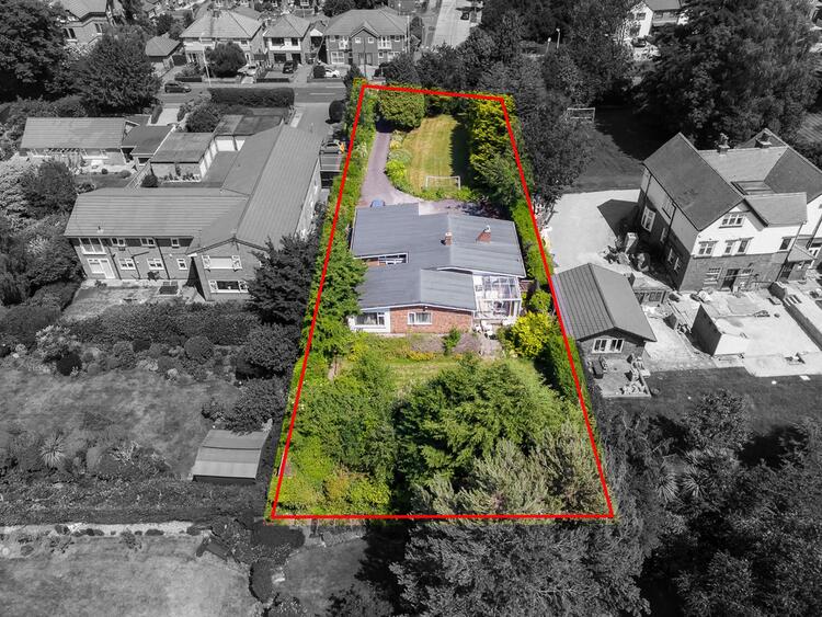 Detached House in Birkenhead