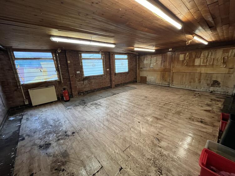 24 Cross Lane, Mountsorrel, Loughborough, Leicestershire LE12 7BY