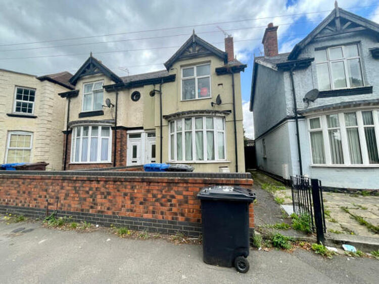 Semi-detached House in Derby