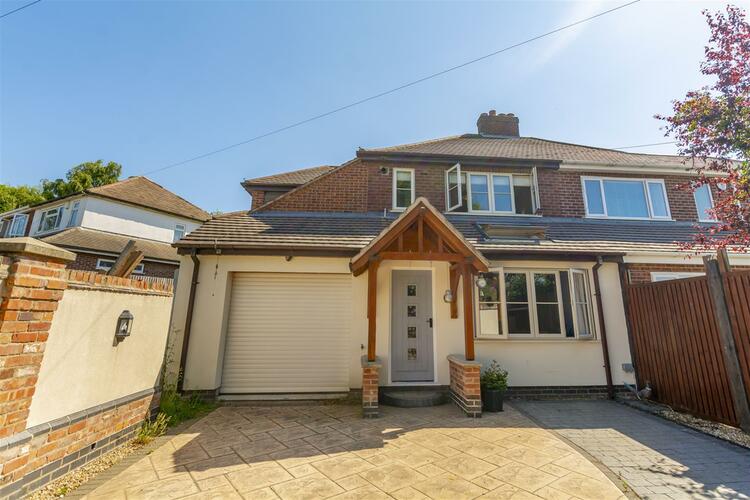 Semi-detached House in Nottingham