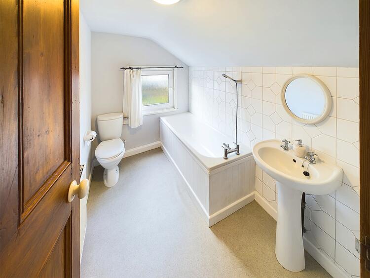 234 Market Street, Clay Cross, Chesterfield S45 9NB