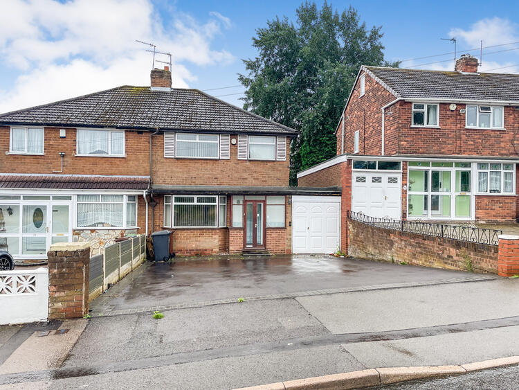 Semidetached House in Bilston 15 Woodcross Lane SDL Property Auctions