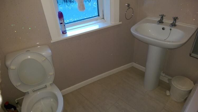 185 Toll End Road, Tipton DY4 0HF