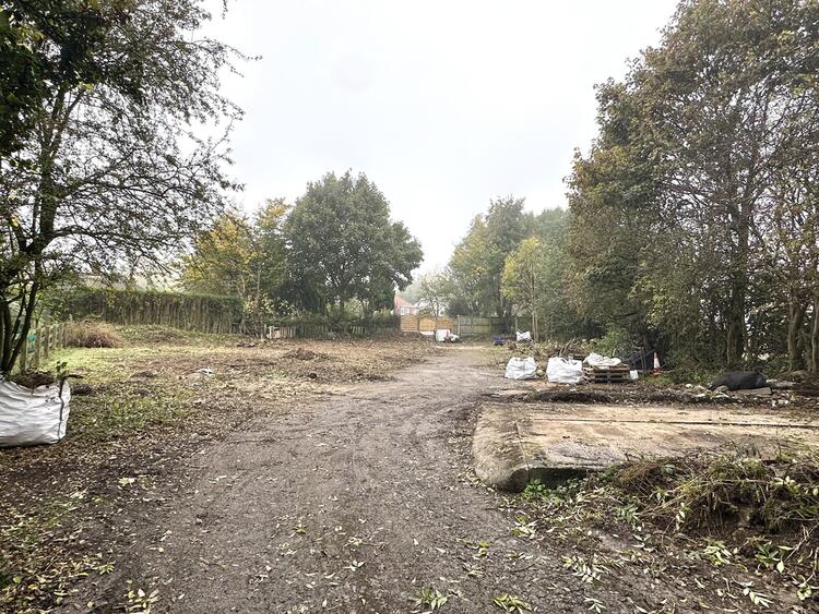 Land Adjoining 56 Hawthorne Avenue, Tibshelf, Alfreton DE55 5NN