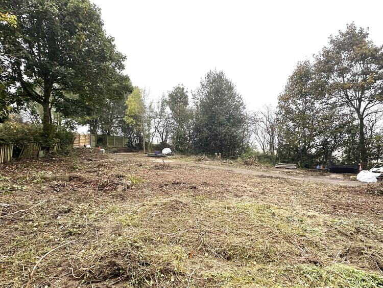 Land Adjoining 56 Hawthorne Avenue, Tibshelf, Alfreton DE55 5NN
