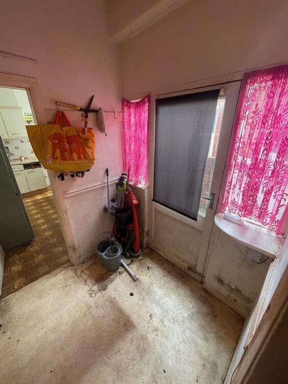 8 Gill Street, Dudley DY2 9LG