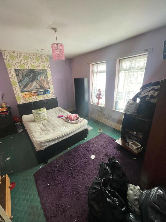 8 Gill Street, Dudley DY2 9LG