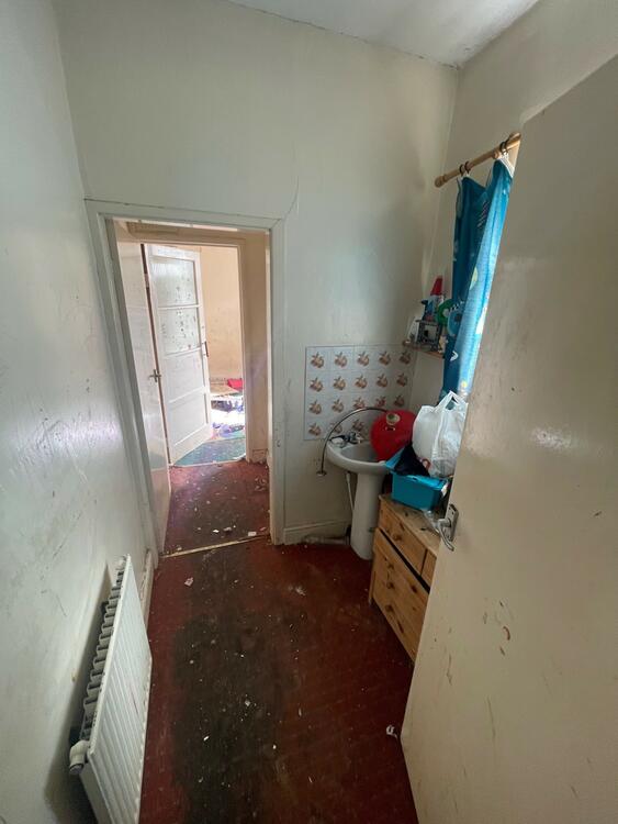 8 Gill Street, Dudley DY2 9LG